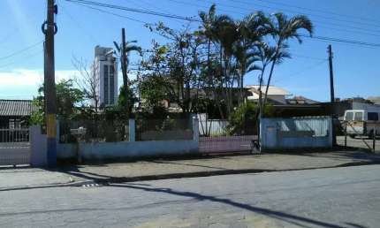 Terreno à venda na José Alcebiades Laurentino, 74, Centro, Navegantes por R$ 700.000