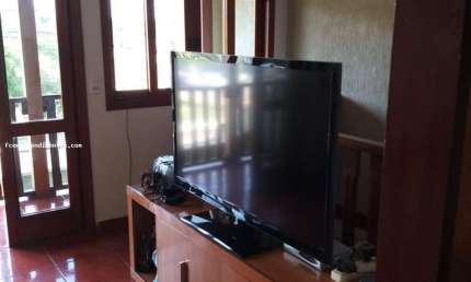 Sobrado para Venda em Limeira, Parque Hippolyto, 3 dormitórios, 2 banheiros, 2 vagas