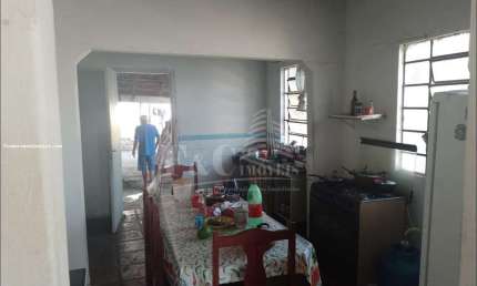 Casa para Venda em Limeira, Vila Queiroz, 4 dormitórios, 2 banheiros, 2 vagas