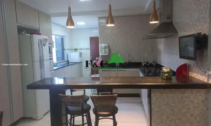 Casa / Sobrado para Venda em Limeira, Vila Gioto, 3 dormitórios, 1 suíte, 2 banheiros, 2 vagas