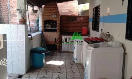 Chácara para Venda em Santa Bárbara D`Oeste, Chácara São Sebastião, 3 dormitórios, 2 banheiros, 5 vagas