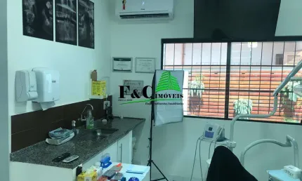 Ponto Comercial para Venda em Limeira, Centro, 2 banheiros, 1 vaga