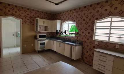 Casa para Venda em Araras, Parque Alvorada, 5 dormitórios, 1 suíte, 5 banheiros, 2 vagas
