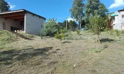Chácara para Venda em Engenheiro Coelho, Área Rural de Engenheiro Coelho, 2 dormitórios, 1 banheiro, 1 vaga