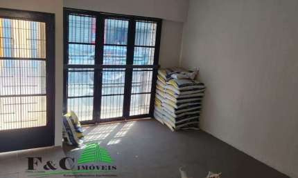 Casa / Sobrado para Venda em Limeira, Centro, 2 dormitórios, 1 banheiro, 1 vaga