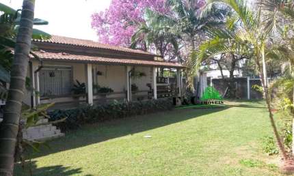 Casa para Venda em Leme, Jardim Santana, 6 dormitórios, 2 suítes, 4 banheiros, 4 vagas