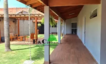Casa para Venda em Araras, Parque Terras de Santa Olívia, 3 dormitórios, 1 suíte, 2 banheiros, 2 vagas