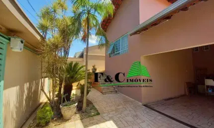 Casa para Venda em Limeira, Vila Rocha, 3 dormitórios, 1 suíte, 3 banheiros, 2 vagas
