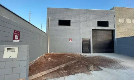 Barracão para Locação em Limeira, Residencial Colinas do Engenho I, 2 banheiros, 3 vagas