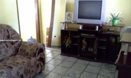 Casa para Venda em Piracicaba, Santa Terezinha, 3 dormitórios, 1 suíte, 3 banheiros, 1 vaga