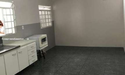 Casa para Venda em Limeira, Conjunto Residencial Victor D`Andrea, 3 dormitórios, 1 suíte, 1 banheiro, 1 vaga