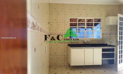 Casa para Venda em Arandu, Jardim Itália, 3 dormitórios, 1 banheiro, 2 vagas