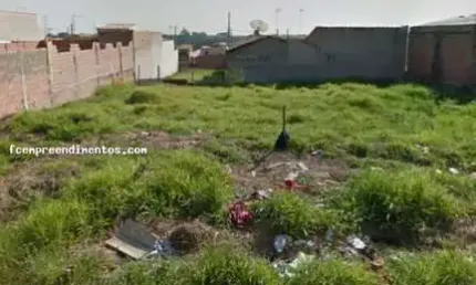 Terreno à venda no Jardim Lagoa Nova, Limeira 