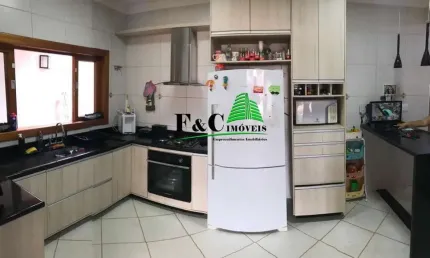 Casa para Venda em Limeira, Vila Fascina, 3 dormitórios, 1 suíte, 1 banheiro, 8 vagas
