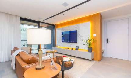 Apartamento alto padrão de 164m² com 3 suítes e 3 vagas no Bigorrilho