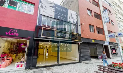 LOJA COMERCIAL COM 256M² NO CALÇADÃO DA SENADOR ALENCAR GUIMARÃES !