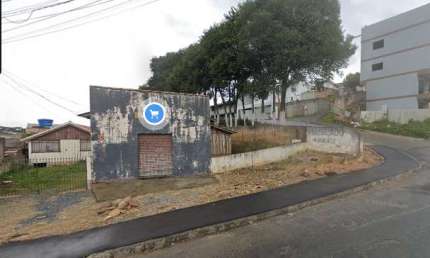Terreno de esquina com 600m² &#8211; Osasco &#8211; Colombo