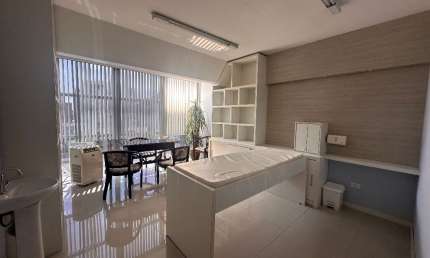 Sala comercial com 2 salas à venda na Rua Presidente Faria, 51, Centro, Curitiba