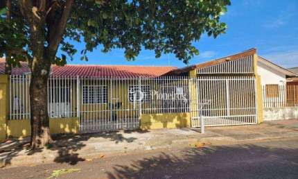 Casa com 2 quartos à venda na Rua Hypolicoscinio Lúcio Soares, 225, Armindo Guazzi, Londrina