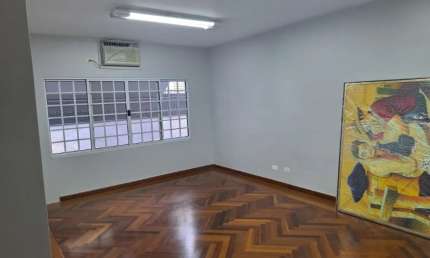 Casa comercial com 7 salas para alugar no Pacaembu, São Paulo 