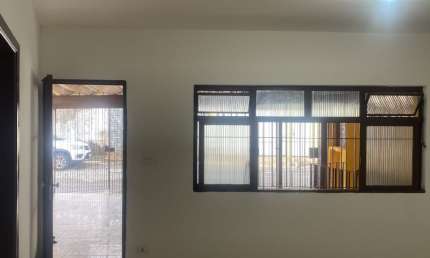 Casa com 2 quartos para alugar no Parque Monteiro Soares, São Paulo 
