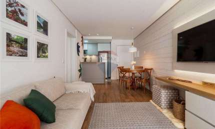 APARTAMENTO NOVO NA BORGES DE MEDEIROS EM GRAMADO MOBILIADO 2 DORMITORIOS