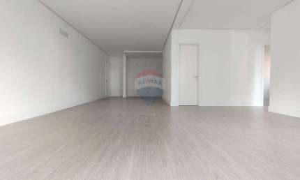 Apartamento com 2 quartos à venda na Rua Luís Bezi, 346, Planalto, Gramado