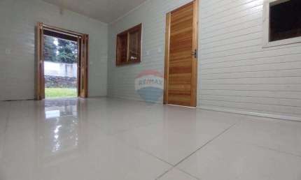 'Casa em Canela: Oferta Imperdível, Preço Reduzido!'