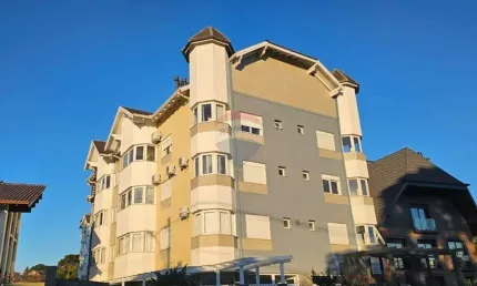 Lindo apartamento mobiliado à venda no centro de canela