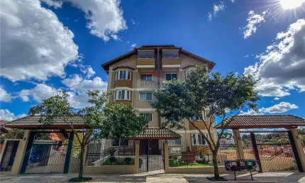 Apartamento 3 dormitórios à venda no centro de Canela.