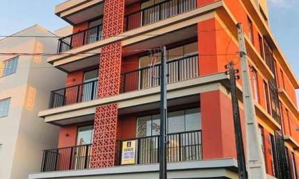 Apartamento 02 quartos (suítes) no centro de Navegantes