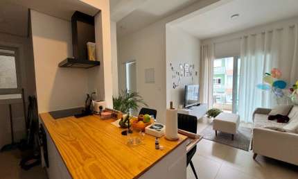 Apartamento de 70m² com 2 quartos sendo 1 suíte no Campeche