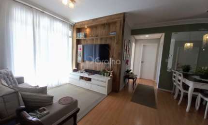 Apartamento 2 quartos sendo 1 suíte no bairro Estreito em Florianópolis