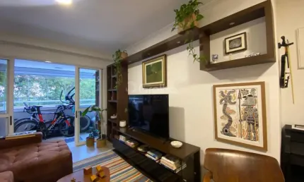 Apartamento de 126m² com 3 quartos sendo 1 suíte no Centro