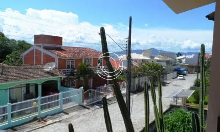 Casa com 3 quartos à venda na Rua Romanos Goedert, Fazenda Santo Antônio, São José