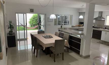 Casa com 4 quartos à venda no Estreito, Florianópolis 