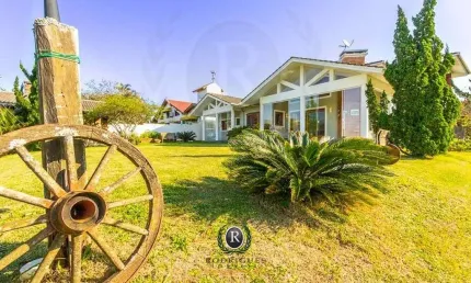 Casa com 4 quartos à venda na Rua Presidente Jucelino Kubstschec, 1041, Centenário, Torres