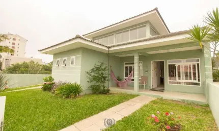 Casa com 5 quartos à venda na Rua Brasil, Praia da Cal, Torres