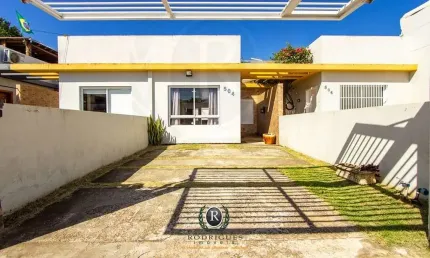 Casa com 2 quartos à venda na Rua Presidente João Goulart, 504, Centenário, Torres