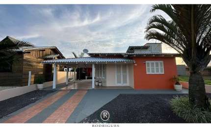 Casa com 3 quartos à venda na Rua Trinta E Três, Praia Ribeiro, Passo de Torres