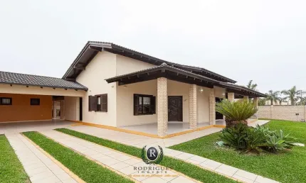 Casa com 4 quartos à venda na Avenida Bento Gonçalves, 361, Praia Paraíso, Torres