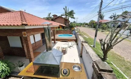 Casa com 3 quartos à venda na Rua Tancredo Neves, Centenário, Torres