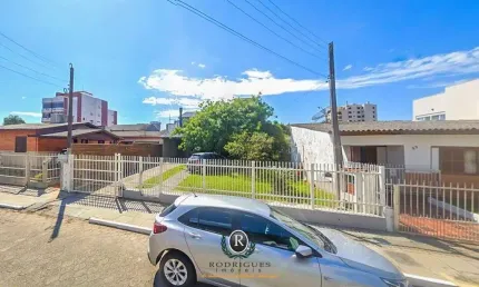 Casa com 5 quartos à venda na Rua Francisco Teixeira, Centro, Torres