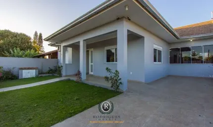Casa com 4 quartos à venda na Avenida Pôrto Alegre, Praia Paraíso, Torres