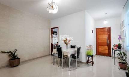 Apartamento a venda de 3/4 + dependência de empregada e 1 garagem em Nazaré