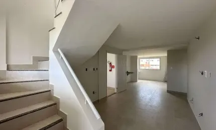 Cobertura belíssima com amplo terraço e duas suítes, portaria Buraquinho / Lauro de Freiras BA