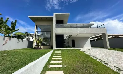 Casa em condomínio com 4 suítes localizado em Barra do Jacuipe, 800m terreno Camaçari - BA