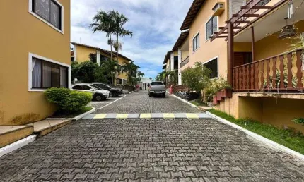 Casa Duplex em Stella Maris, com 3/4 sendo uma suíte em condomínio - Salvador / Bahia