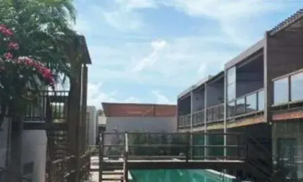 Vilage terreo com 79m2, 2 suítes e terreno de 145m2 em Imbassaí - Mata de São João - Bahia