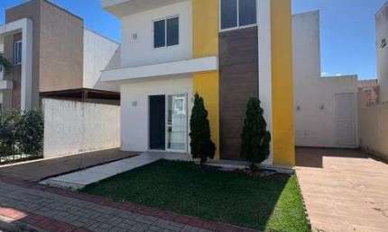 Cód. 290 Abrantes Casa Solta com 3/4 com suíte dentro de Condomínio